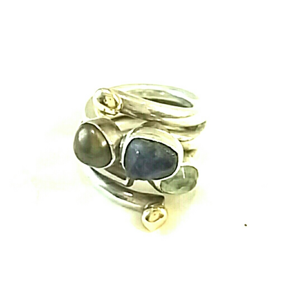 Lilly Barrack Ring
